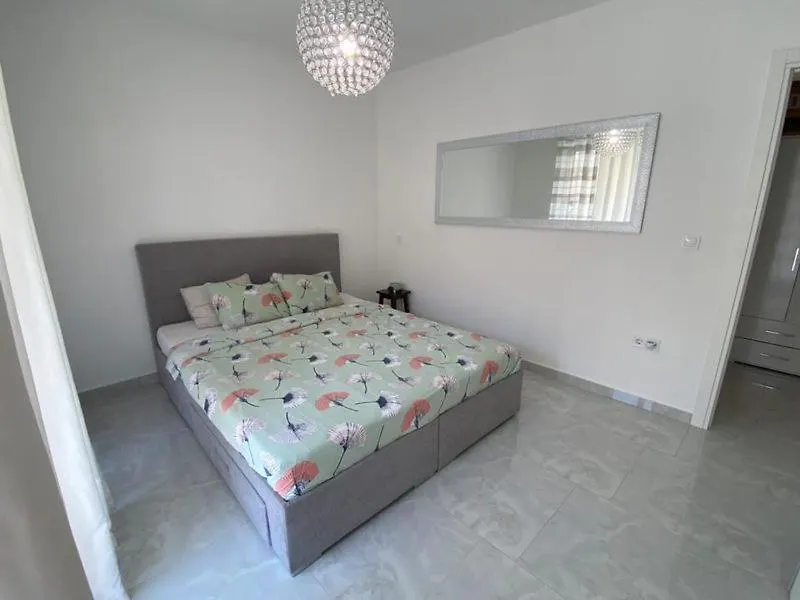 Maris Apartment Medulin Croatia